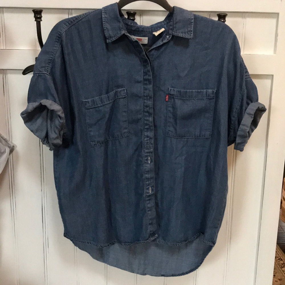 Levi’s denim top.